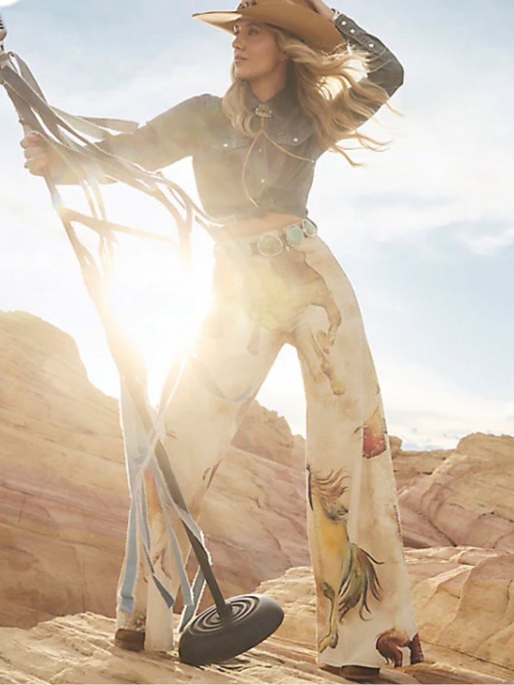 Wrangler Lainey Wilson Wild Horses Wide Leg Jeans - Picture 8 of 9